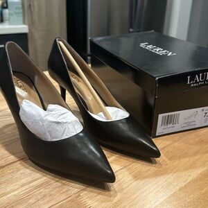 Brand new ralph lauren lanette pm drs black super soft leather pumps